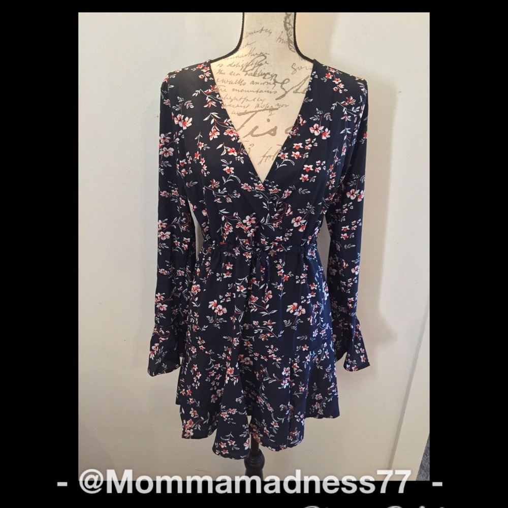 💀🆕Navy Blue Floral Dress🔷 M - Picture 3 of 5